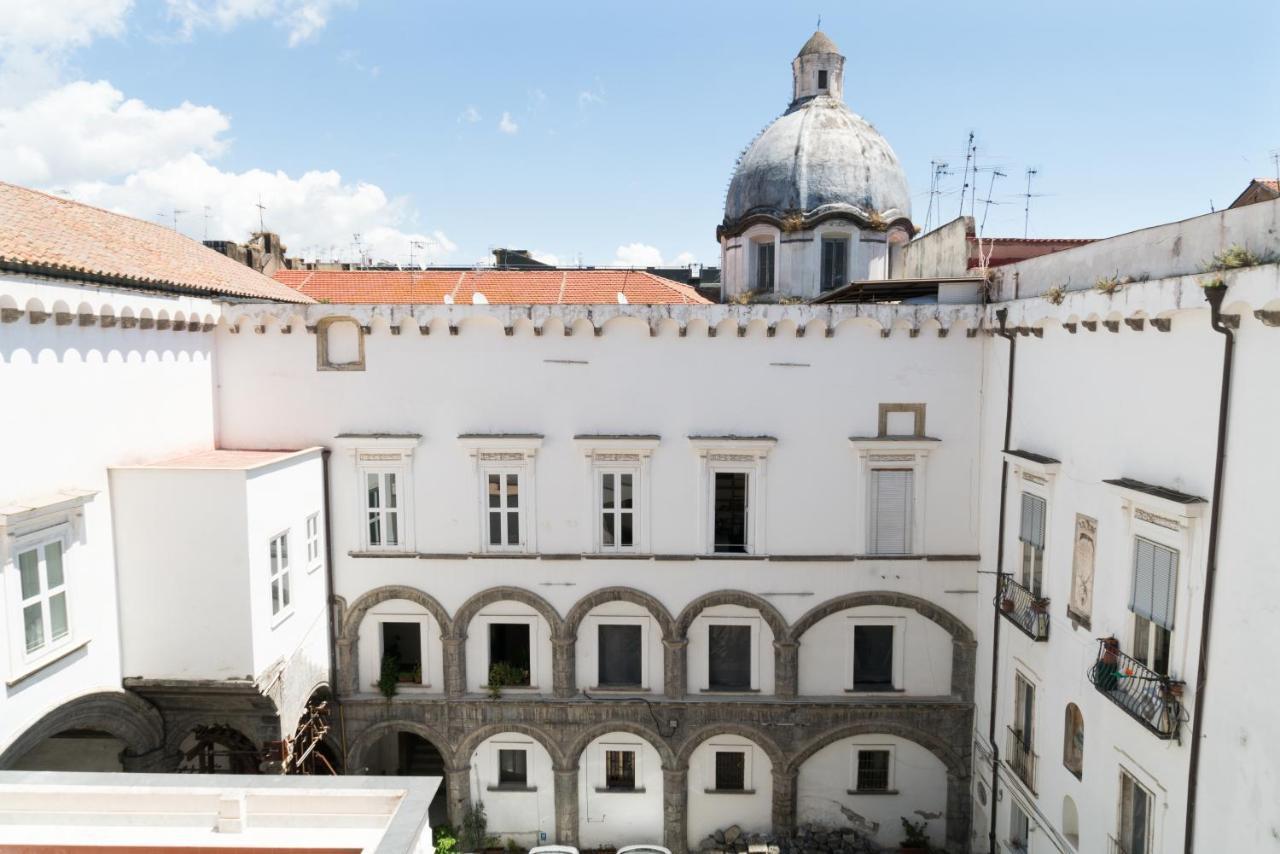 Suite & Luxury Rooms Palazzo Diomede Carafa Nápoles Exterior foto